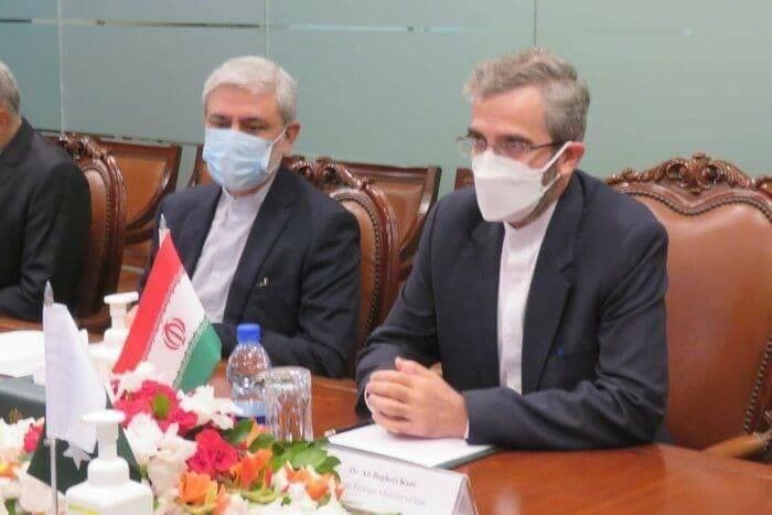بیانیه سفارت پاکستان درباره پرچم وارونه