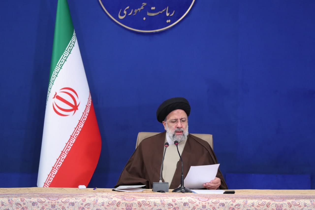 رئیس جمهوری: ممنوعیت تردد شبانه لغو شود