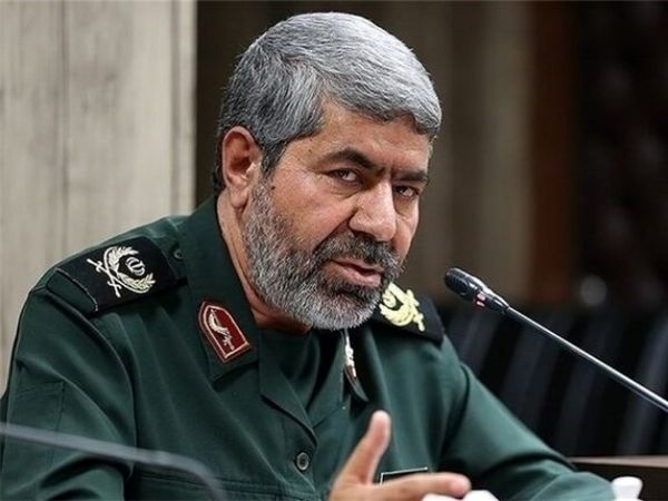 سخنگوی سپاه: روایت خانواده شهیدان اسدی‌لاری از دیدار سردار سلامی تحریف شده است