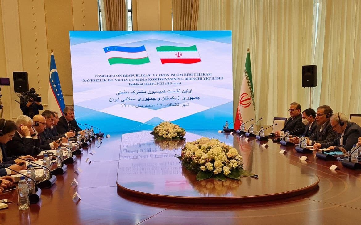 تاکید شمخانی بر همکاری ایران و ازبکستان در مبارزه با تروریسم