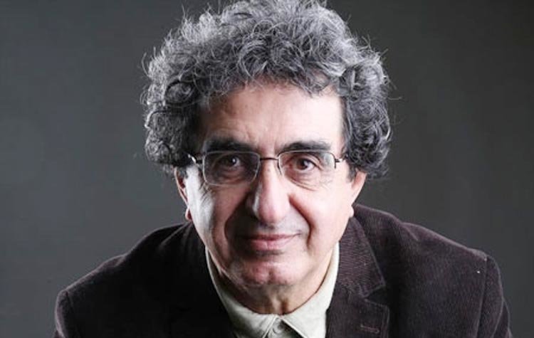 بى‌رونق‌شدن دکه‌هاى مطبوعاتى حالم را پاییز می‌کند