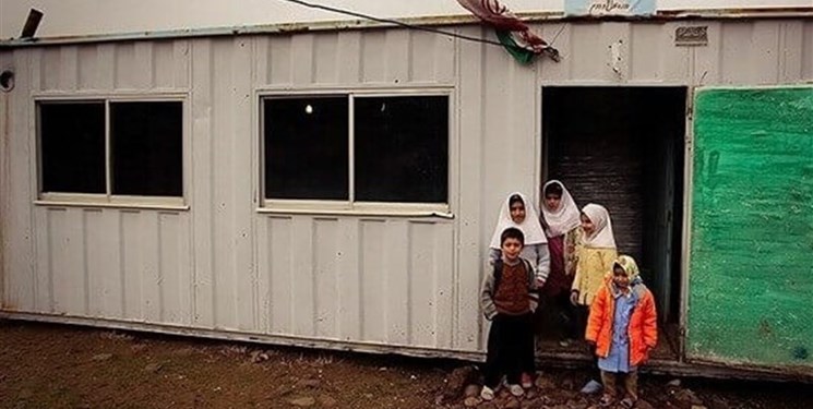مدارس کانکسی زیبنده مرزنشینان کردستانی نیست