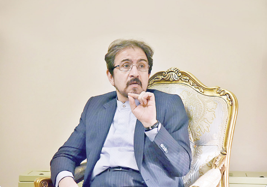 قاسمی : نمی‌‏توان هر روز از جیب مردم برای سیاست خارجی خرج کرد