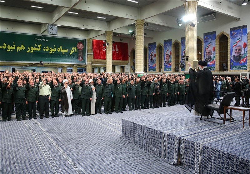 رهبر انقلاب: سپاه بزرگترین سازمان ضدّتروریستی در دنیاست