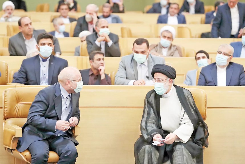 ائتلاف زیر سایه رئیس‌جمهور