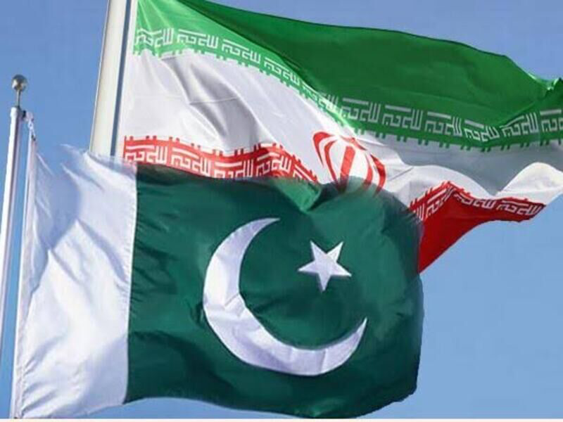 سفیران ایران و پاکستان بازمی‌گردند