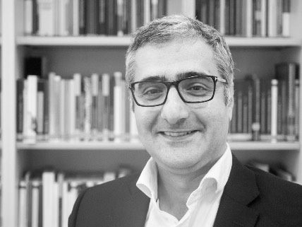 فرزانگان:مذاکره و رفع تحریم‌‌‌ها می‌‌‌تواند بازی برد-برد برای ایران و آمریکا باشد