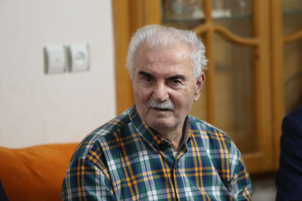 بهمن صالح نیا درگذشت