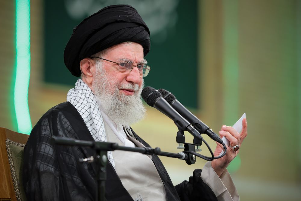 رهبر انقلاب: الگوی تحمیلی آمریکا به کشورهای عربی شکست‌خورده است